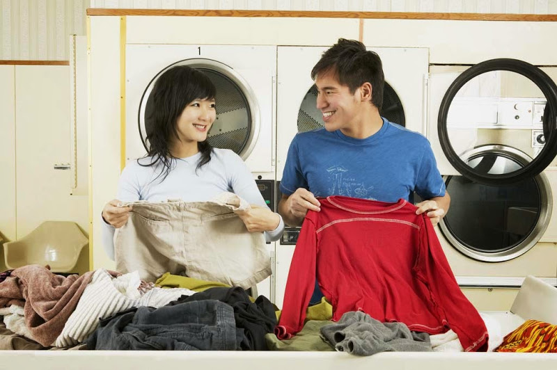 Vì sao máy giặt quần áo không sạch?