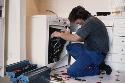 Cách thay dây curoa máy giặt đơn giản tại nhà